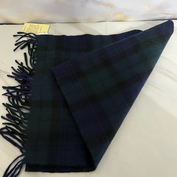 Lochmere 100% Black Watch Tartan Cashmere Scarf - NWT - Picture 5 of 6